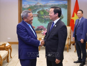 Vietnam, Laos promote technological cooperation, technology transfer